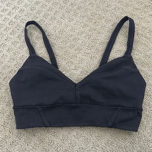 Brand new free people sports bra, never worn. Size xs